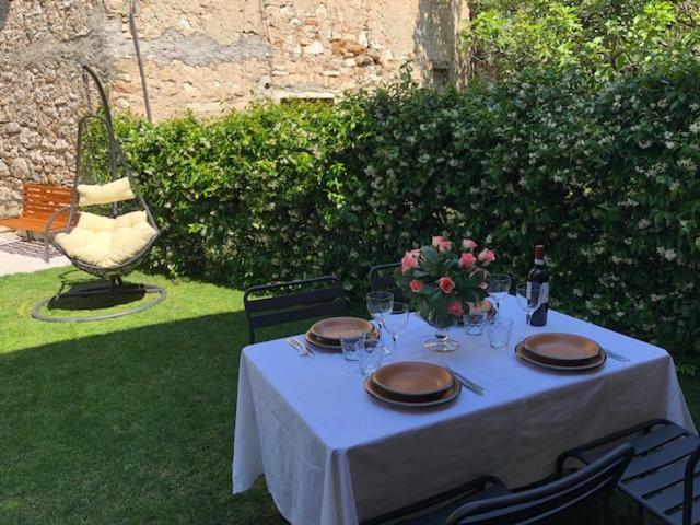 B&B Il Sogno Nel Borgo Гарньяно Экстерьер фото