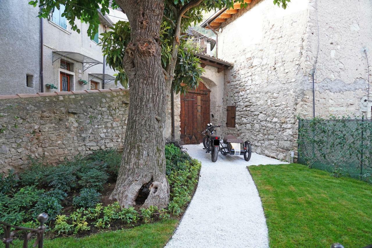 B&B Il Sogno Nel Borgo Гарньяно Экстерьер фото